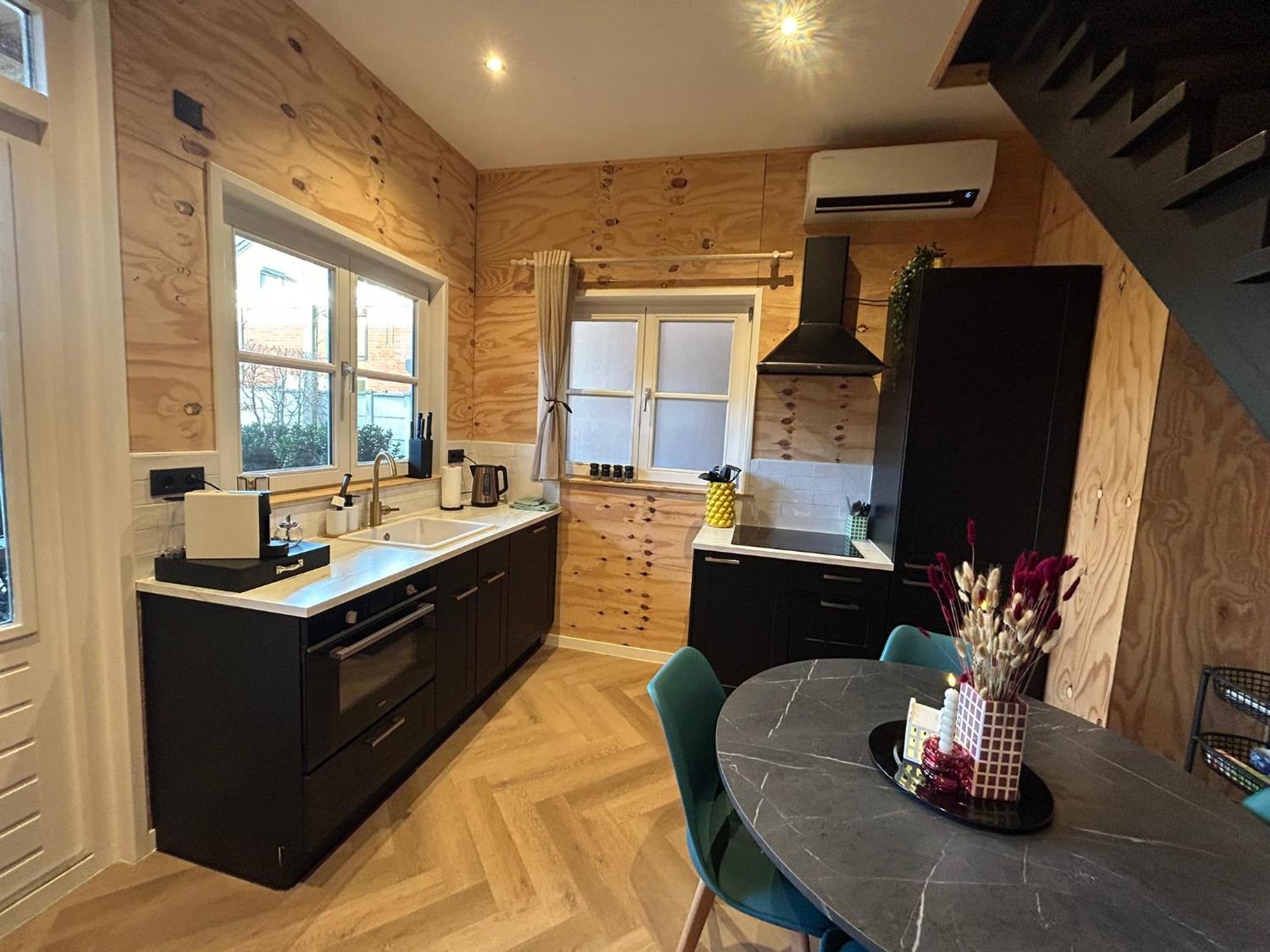 Вилла Tiny House Thuus Синт-Анналанд Экстерьер фото