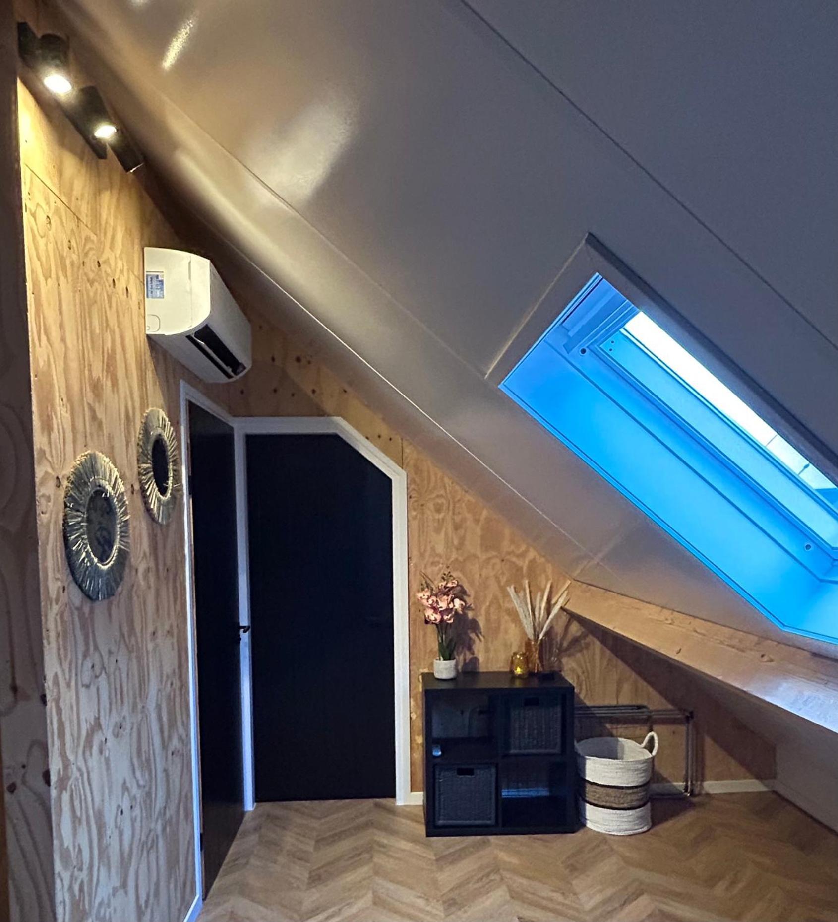 Вилла Tiny House Thuus Синт-Анналанд Экстерьер фото